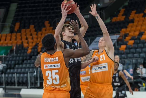 一次锦标赛 一次锦标赛